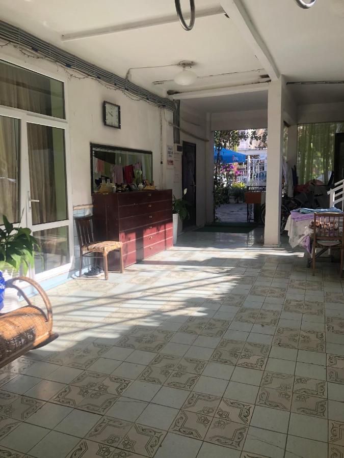 Зеленый Дворик Gagra Exterior foto