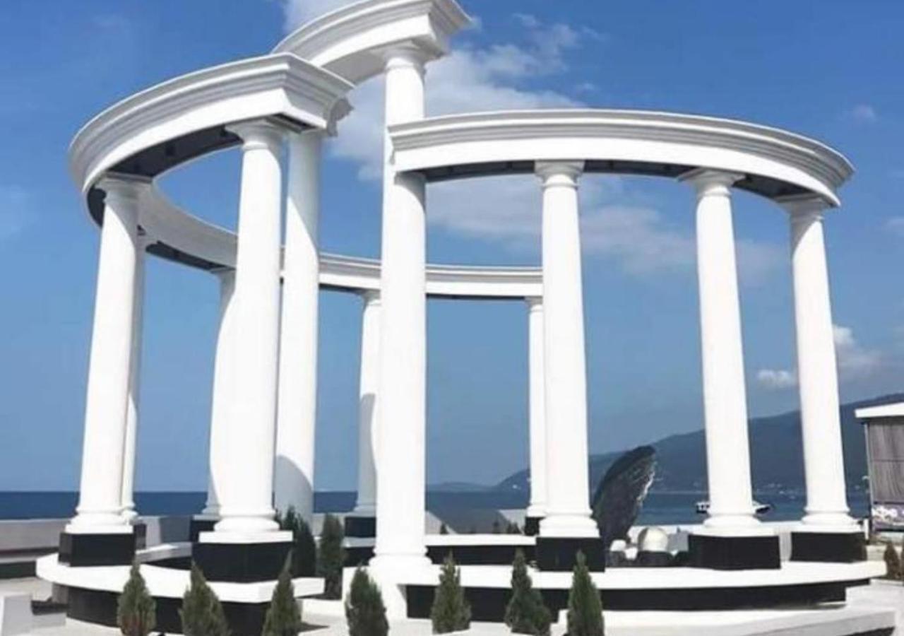 Зеленый Дворик Gagra Exterior foto
