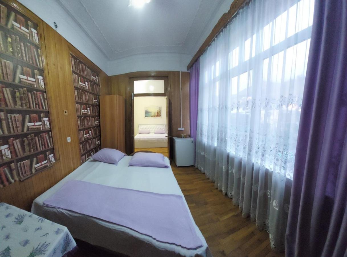 Зеленый Дворик Gagra Exterior foto